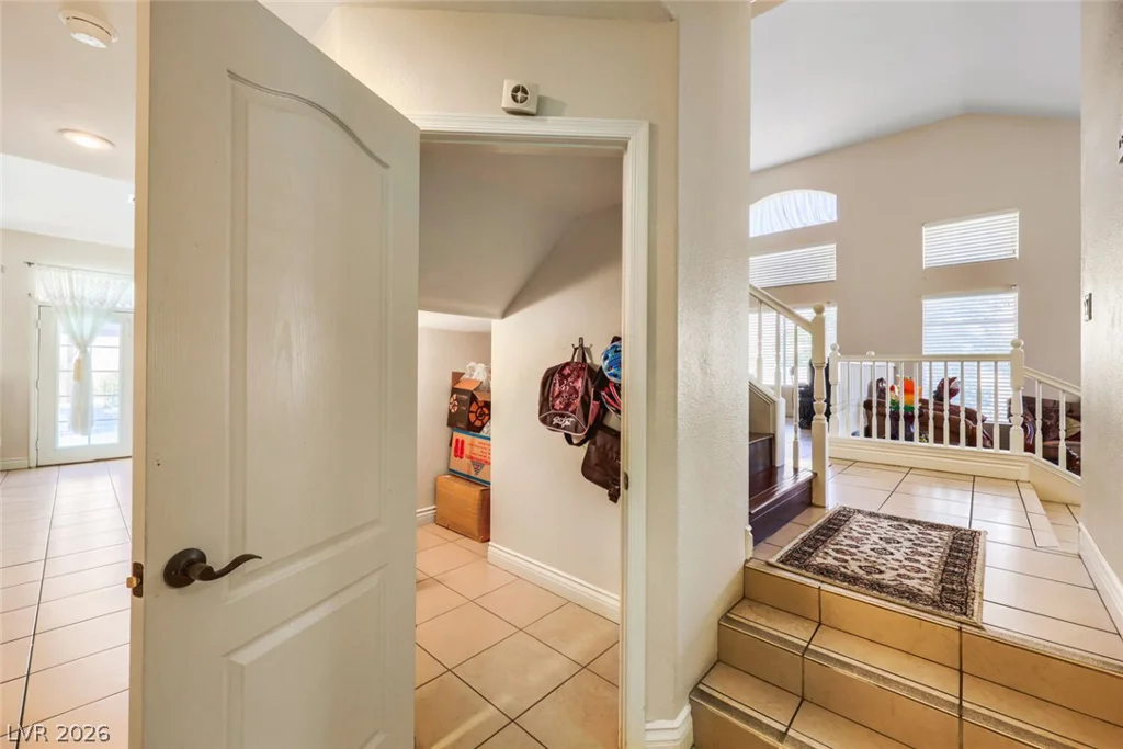 1717 Double Arrow, Las Vegas, NV 89128