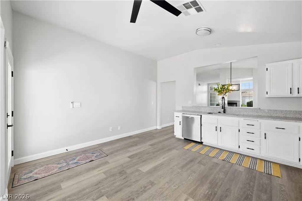 9817 Cross Creek, Las Vegas, NV 89117