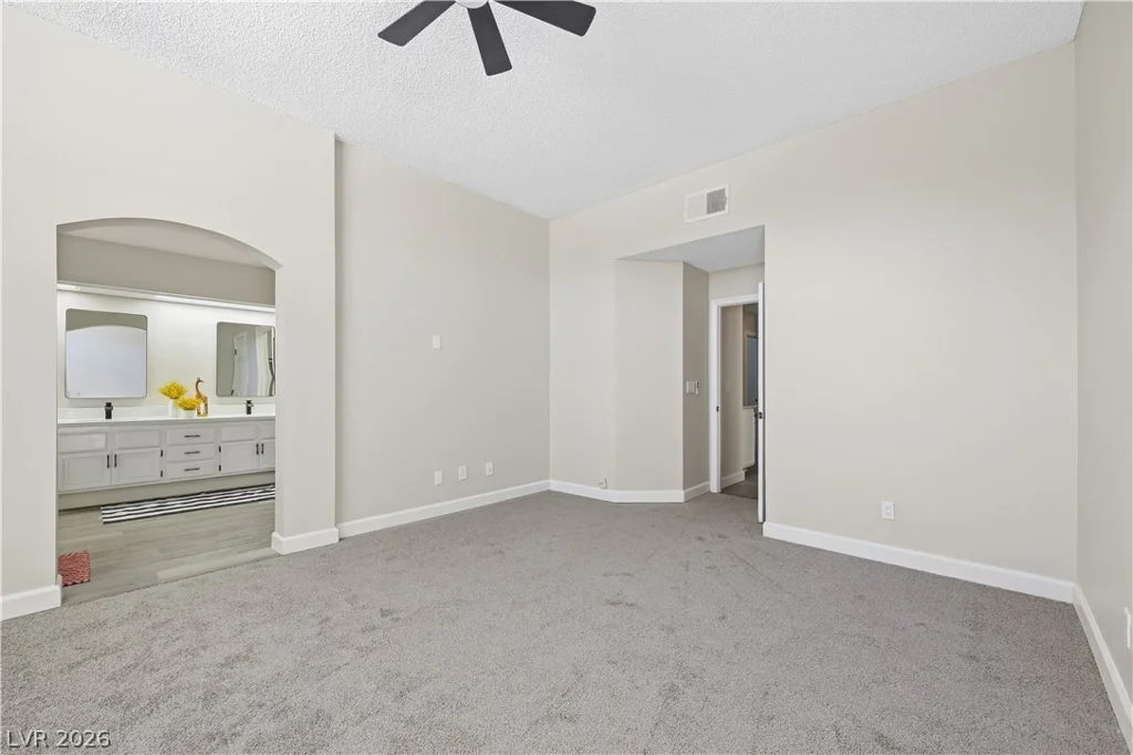 9817 Cross Creek, Las Vegas, NV 89117