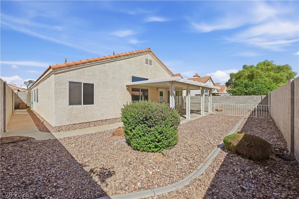 9817 Cross Creek, Las Vegas, NV 89117