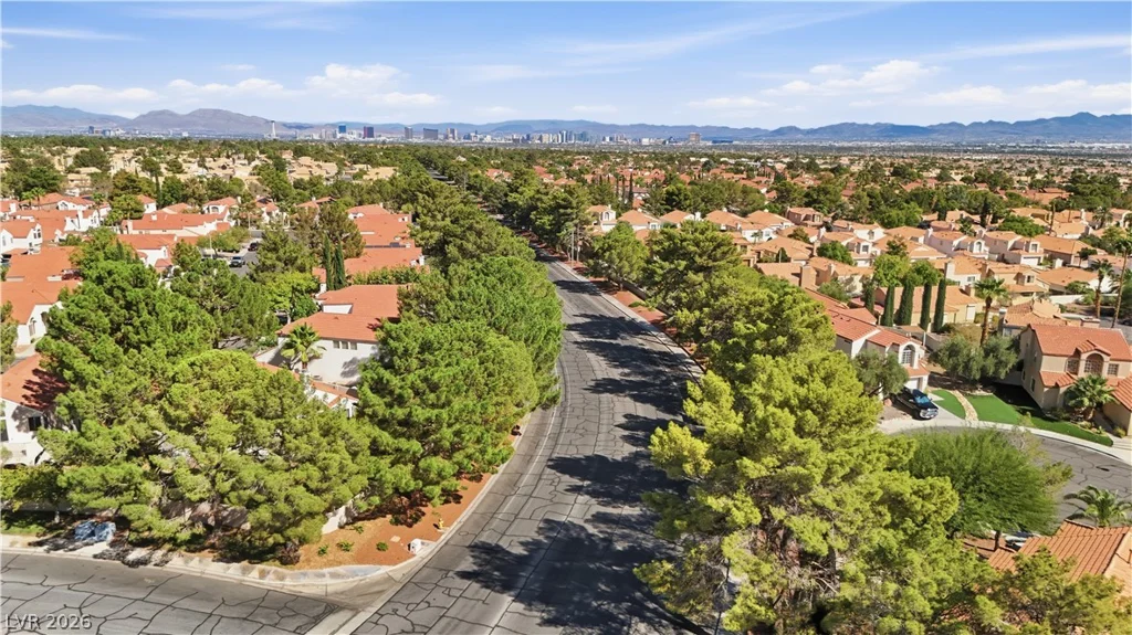 9817 Cross Creek, Las Vegas, NV 89117