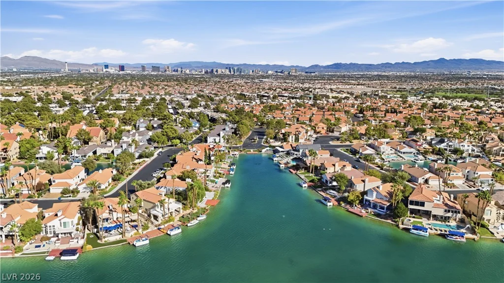 9817 Cross Creek, Las Vegas, NV 89117