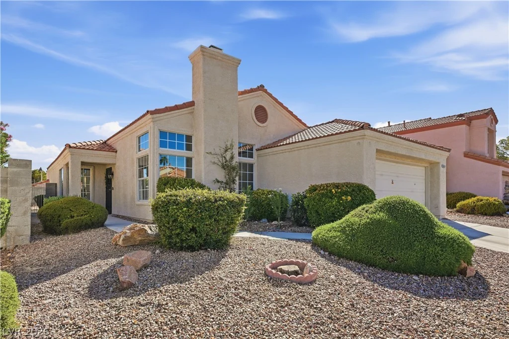 9817 Cross Creek, Las Vegas, NV 89117