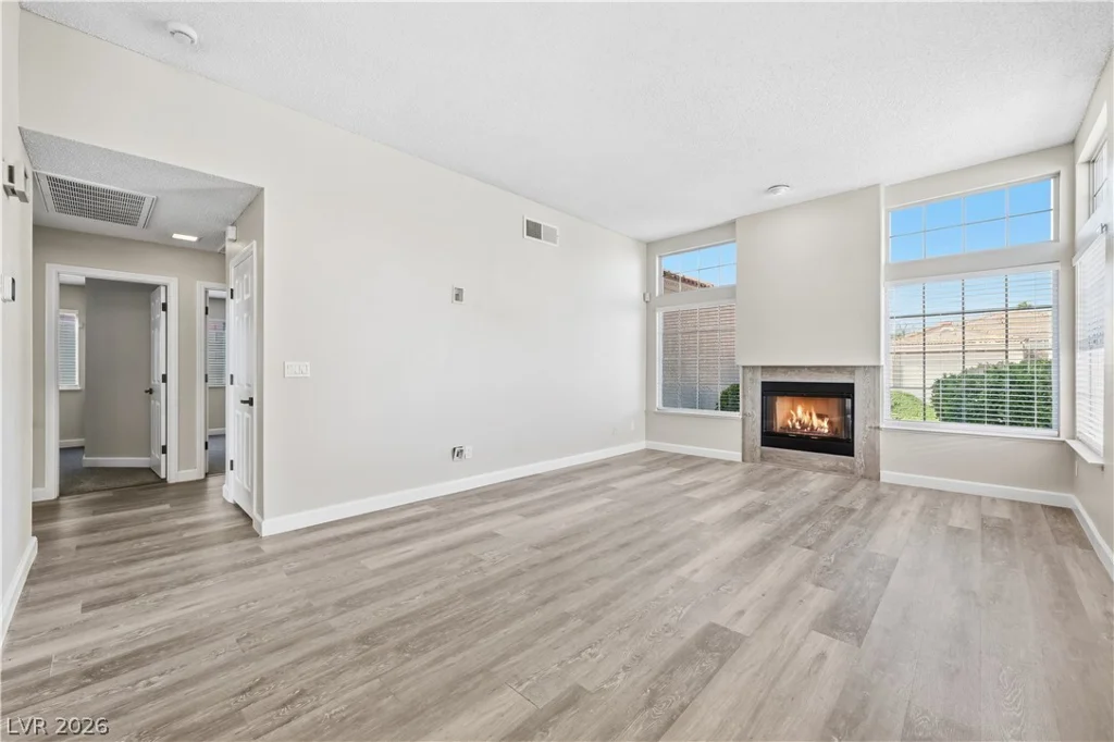 9817 Cross Creek, Las Vegas, NV 89117