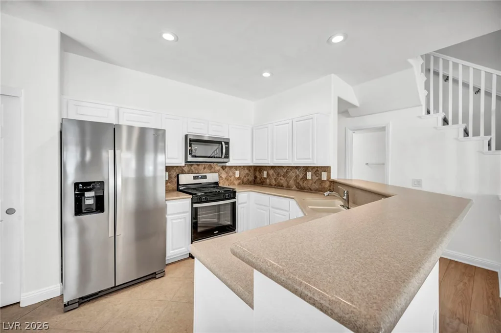 1144 Harts Bluff, Henderson, NV 89002