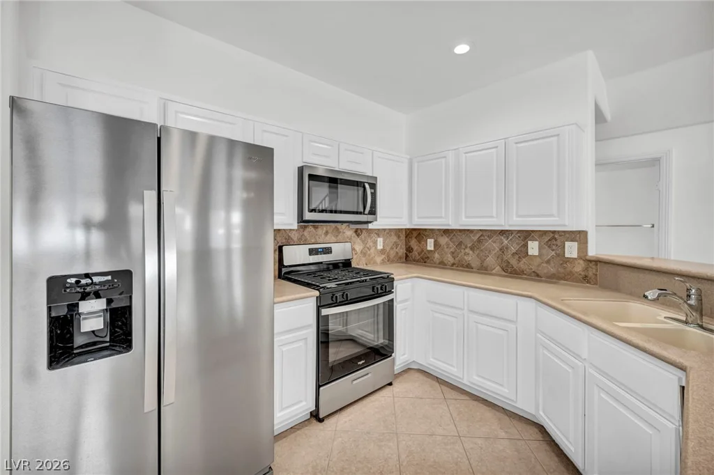 1144 Harts Bluff, Henderson, NV 89002