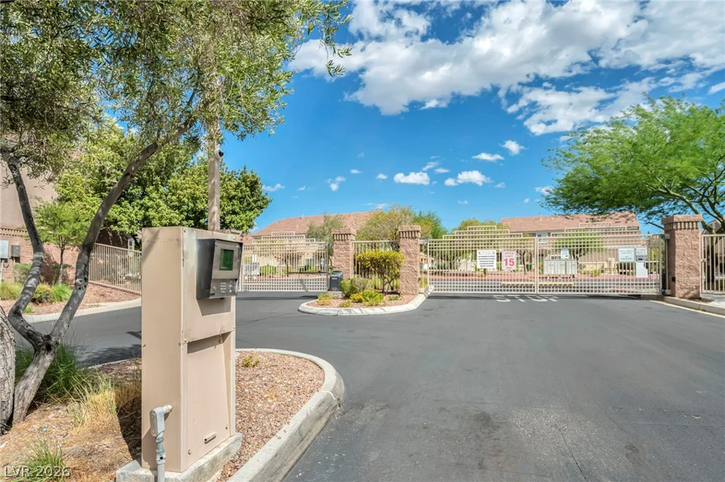1144 Harts Bluff, Henderson, NV 89002