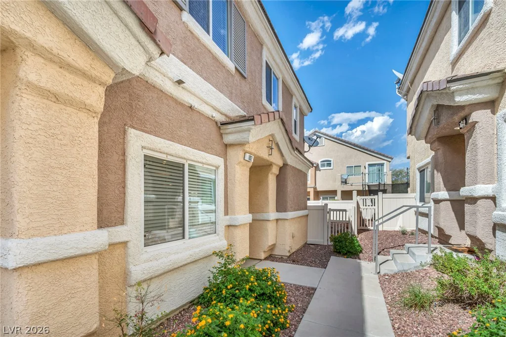1144 Harts Bluff, Henderson, NV 89002