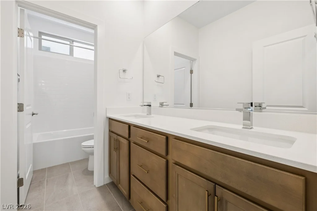 10456 Mountain Aster, Las Vegas, NV 89166