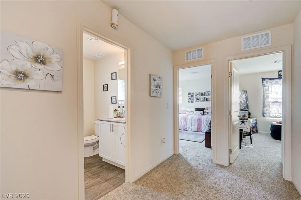 6804 Satin Silver, North Las Vegas, NV 89086