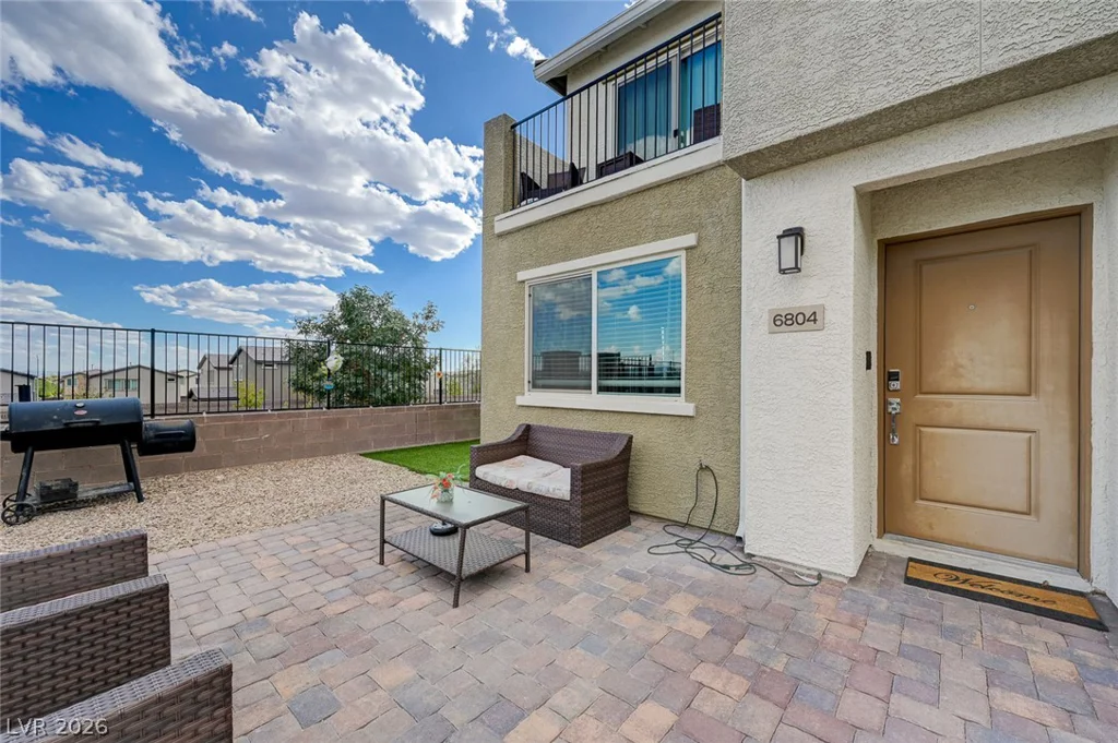 6804 Satin Silver, North Las Vegas, NV 89086