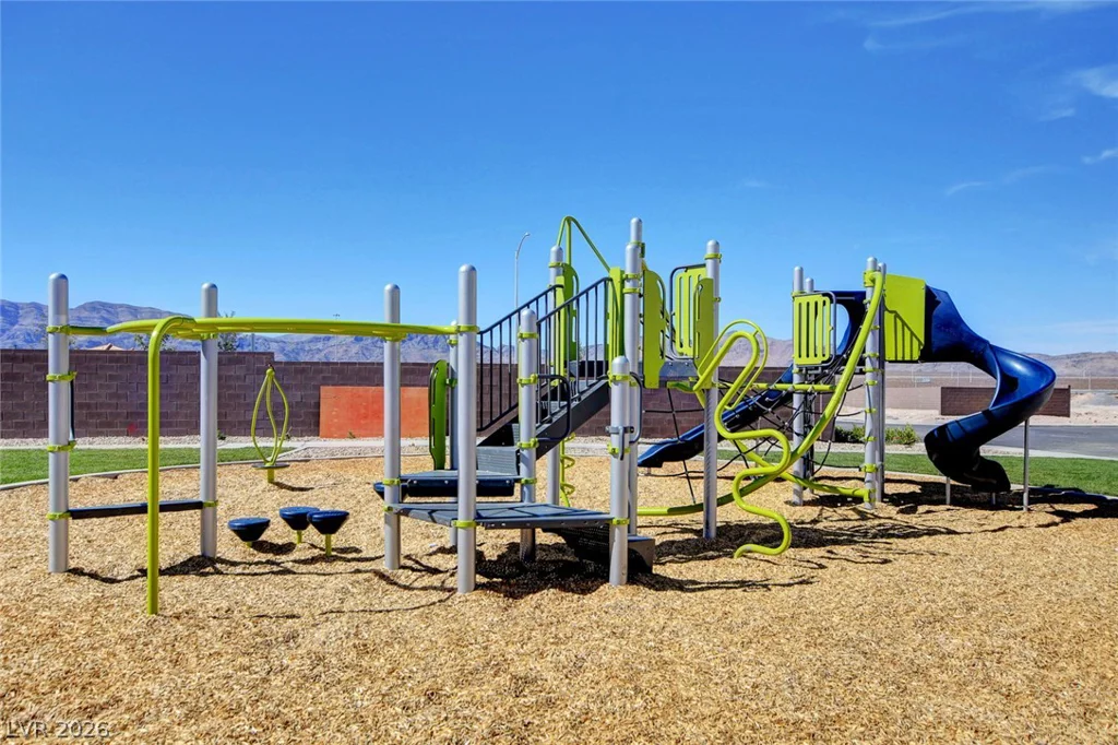 6804 Satin Silver, North Las Vegas, NV 89086