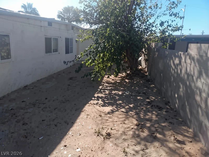 1317 Exley, Las Vegas, NV 89104