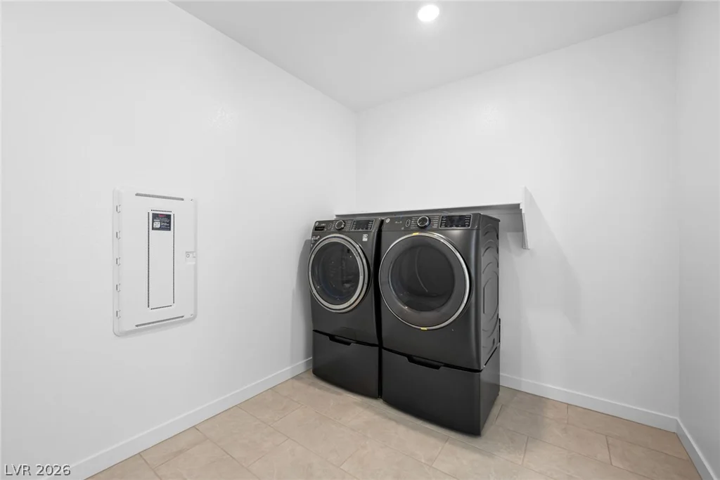 9992 Decano Ridge, Las Vegas, NV 89141