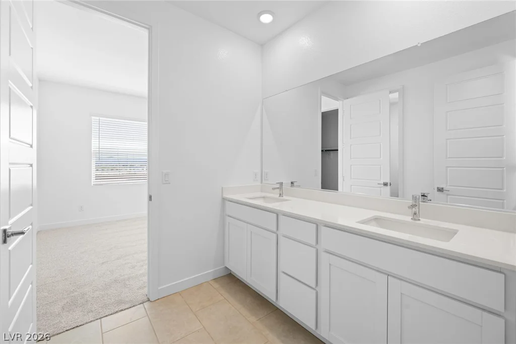 9992 Decano Ridge, Las Vegas, NV 89141