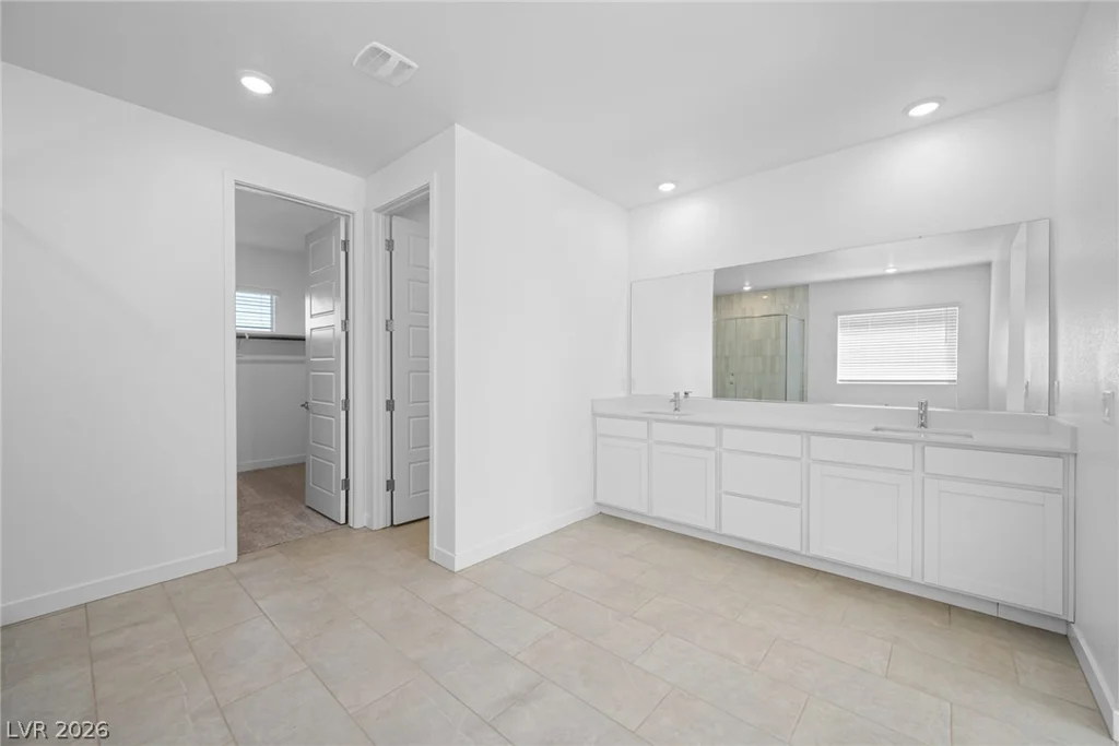 9992 Decano Ridge, Las Vegas, NV 89141