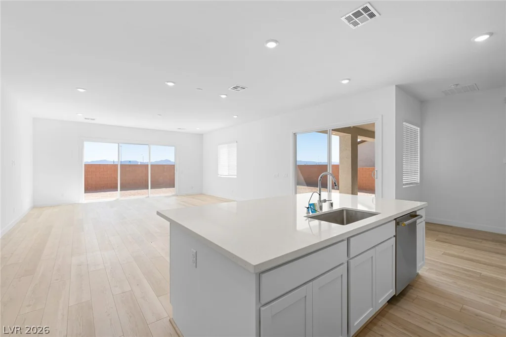9992 Decano Ridge, Las Vegas, NV 89141