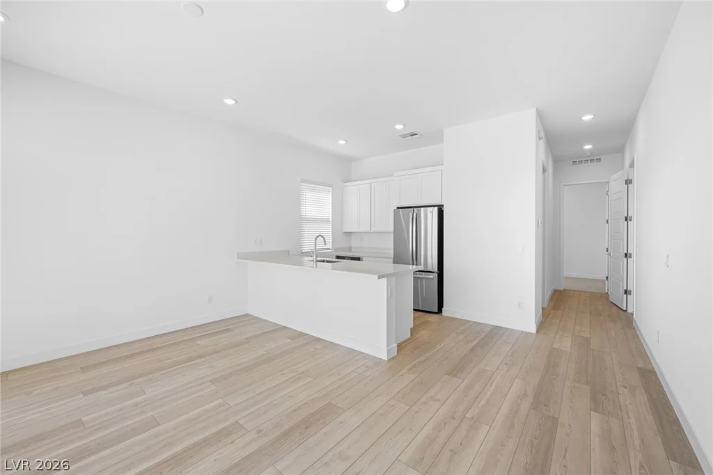 9992 Decano Ridge, Las Vegas, NV 89141
