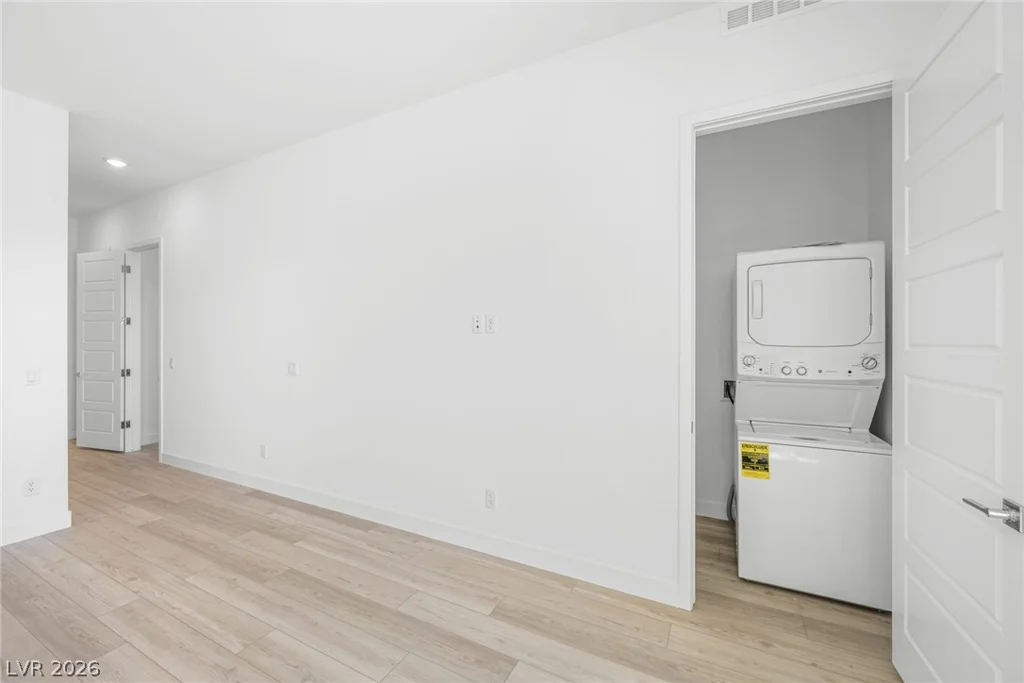 9992 Decano Ridge, Las Vegas, NV 89141