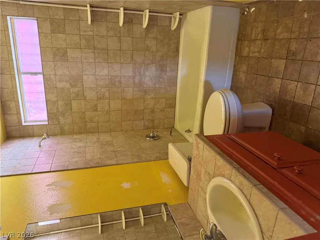 5473 SOUTH Eastern, Las Vegas, NV 89119