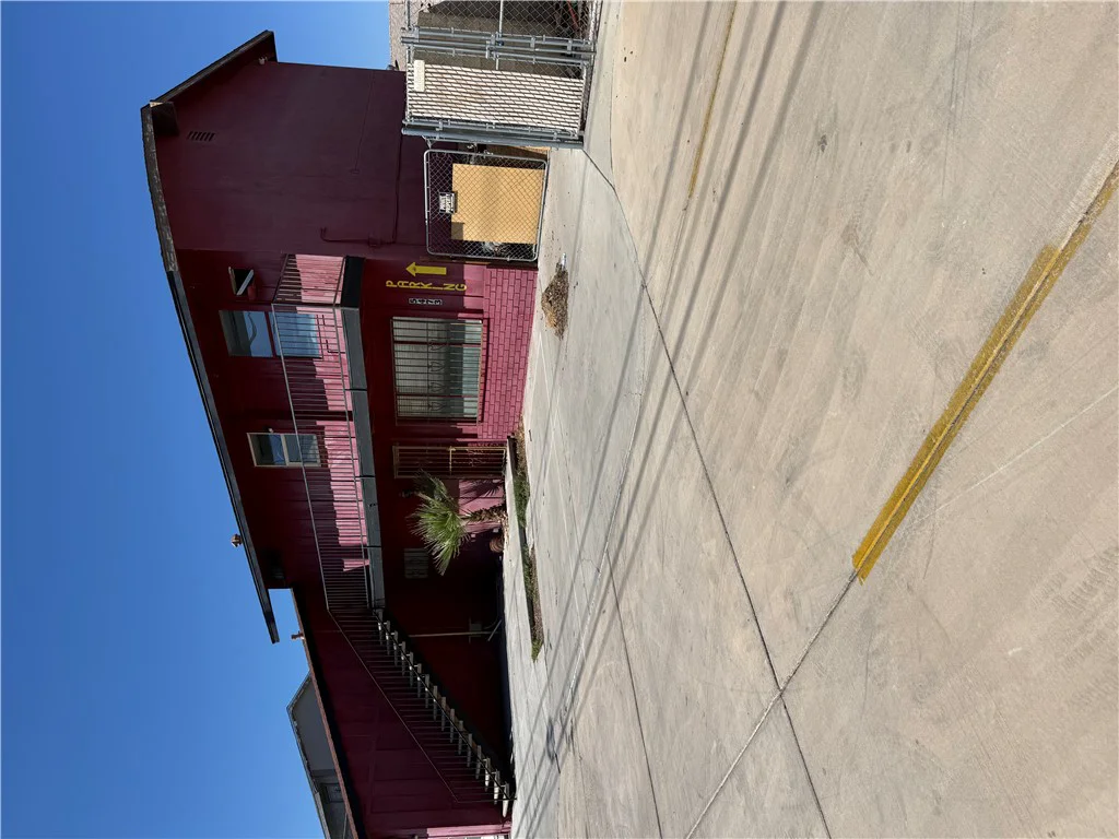 5473 SOUTH Eastern, Las Vegas, NV 89119