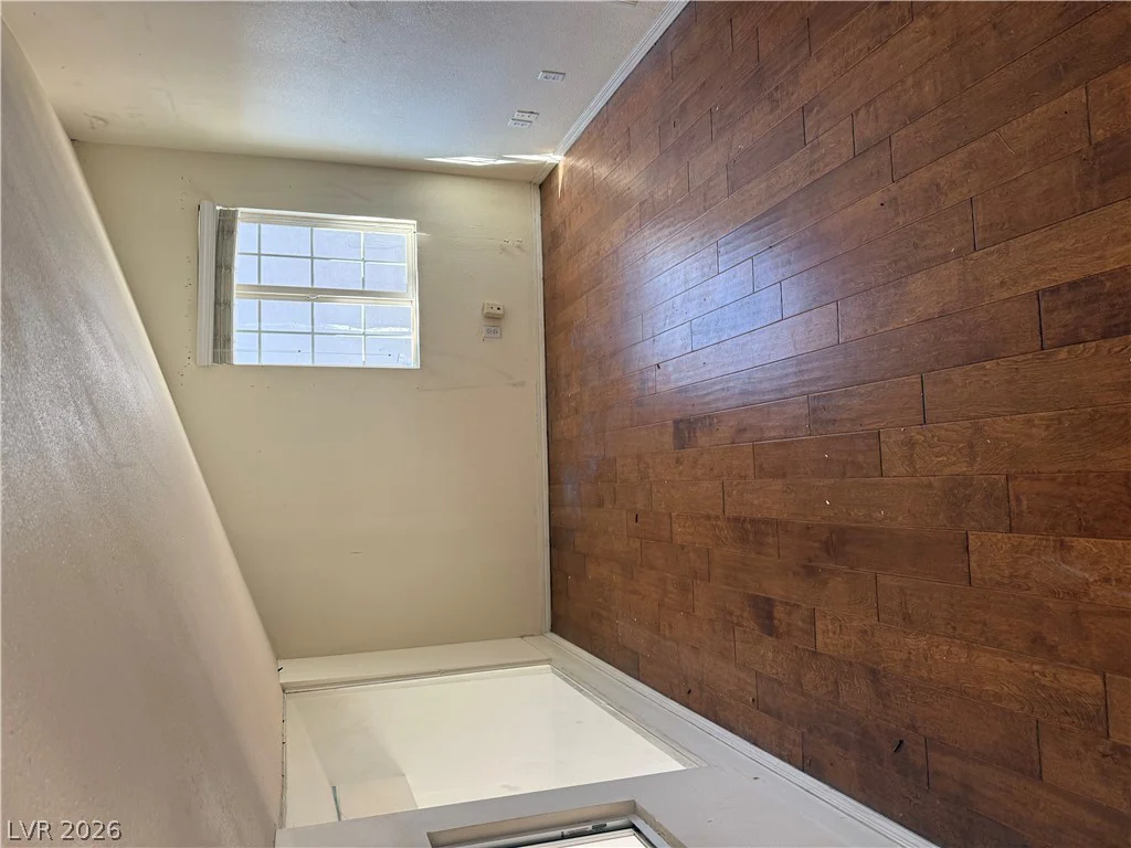 5473 SOUTH Eastern, Las Vegas, NV 89119