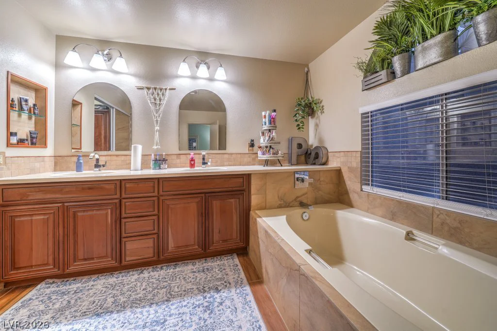 2812 Deep Water, Las Vegas, NV 89117