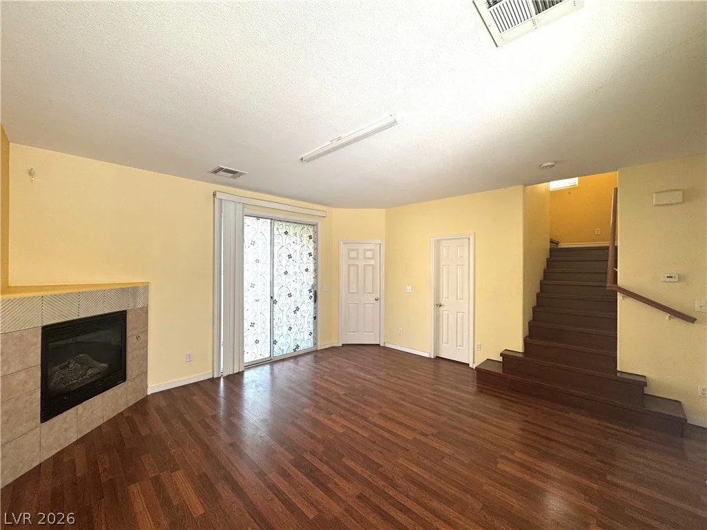 8986 Ellenbrook, Las Vegas, NV 89148