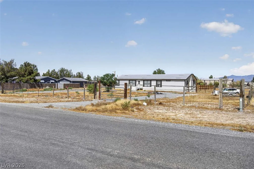 4460 Savoy, Pahrump, NV 89061