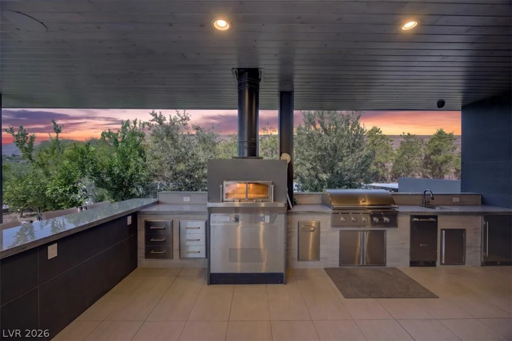 43 Crested Cloud, Las Vegas, NV 89135
