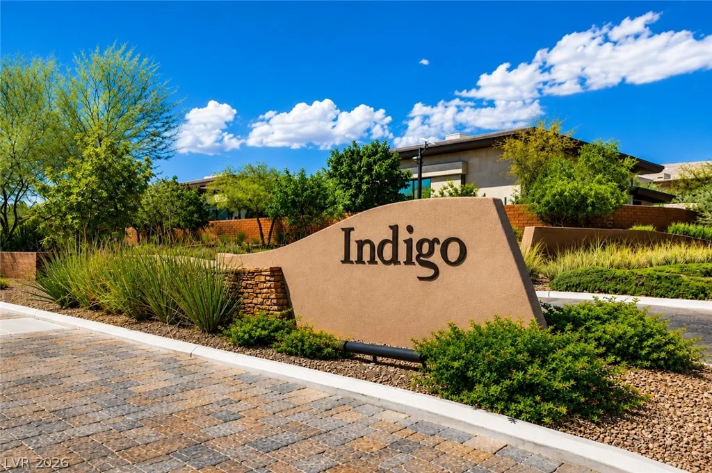 43 Crested Cloud, Las Vegas, NV 89135