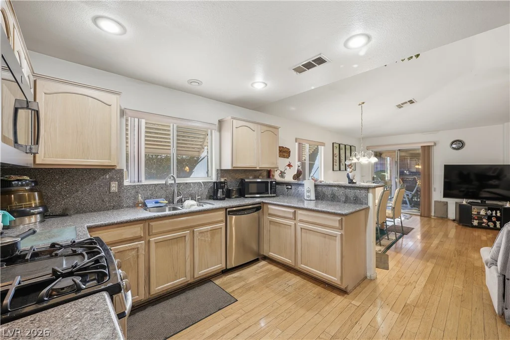 5491 Poker Face, Las Vegas, NV 89118