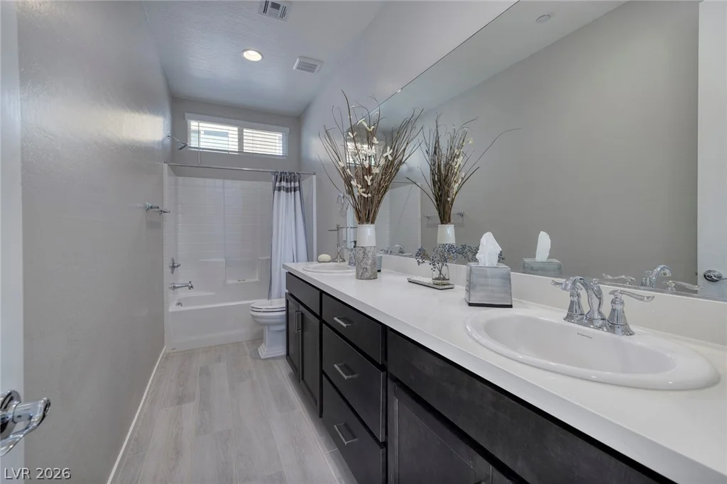 12 Hilltop Crest, Henderson, NV 89011