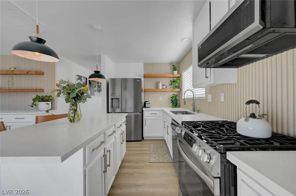 2547 Wolverton, Henderson, NV 89074