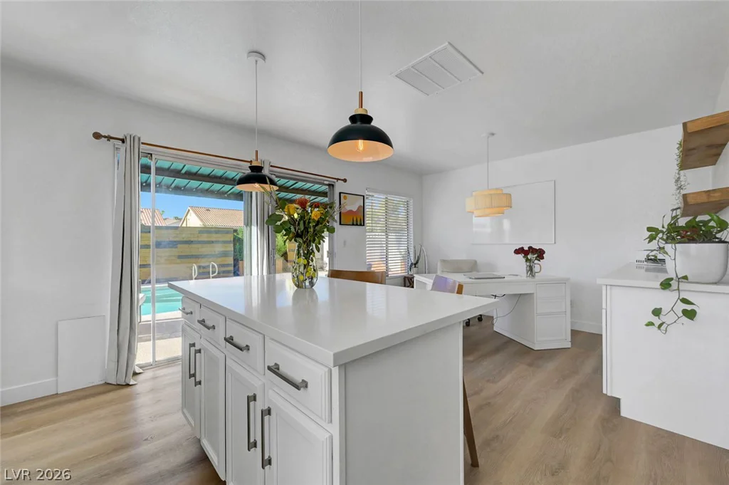 2547 Wolverton, Henderson, NV 89074
