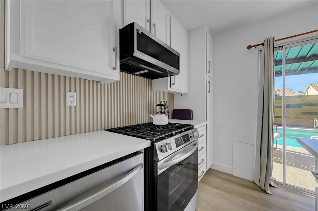 2547 Wolverton, Henderson, NV 89074