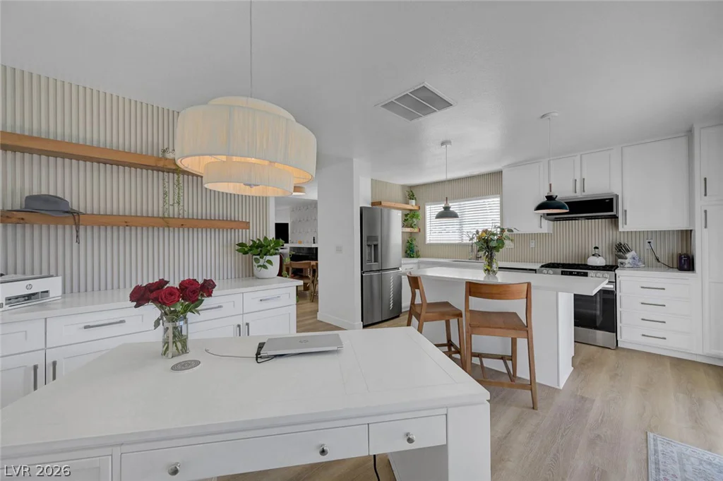 2547 Wolverton, Henderson, NV 89074