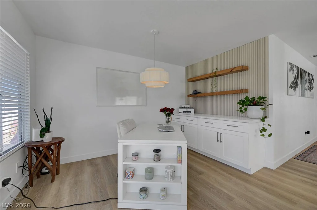 2547 Wolverton, Henderson, NV 89074
