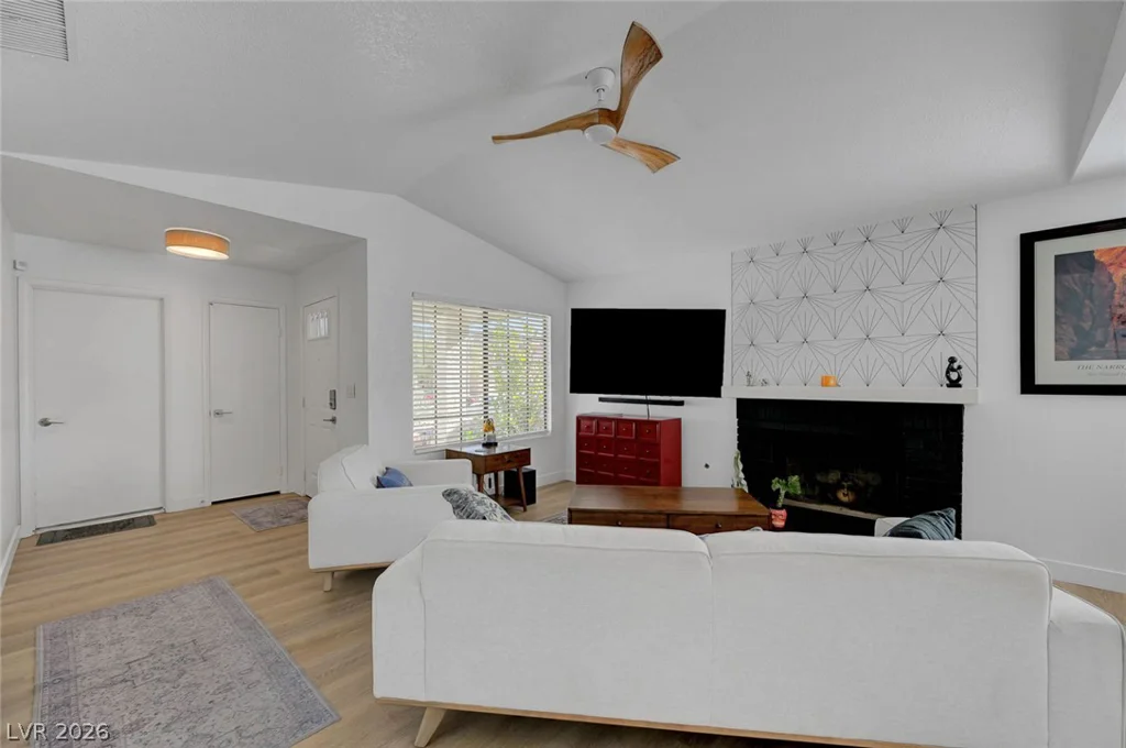 2547 Wolverton, Henderson, NV 89074