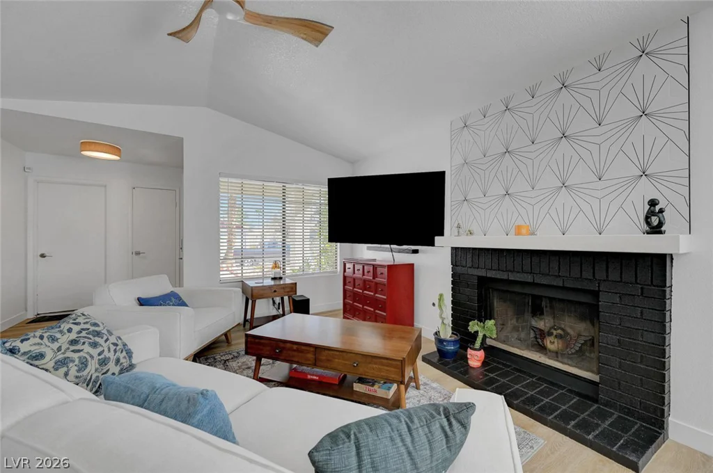 2547 Wolverton, Henderson, NV 89074