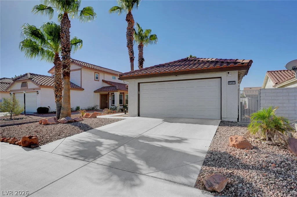 2547 Wolverton, Henderson, NV 89074