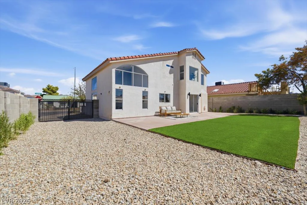 139 Skytop, Henderson, NV 89015