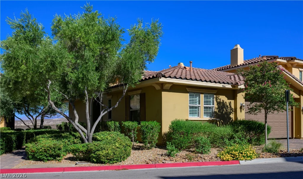 25 Via Mantova, Henderson, NV 89011