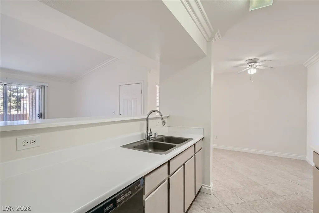 1150 Buffalo, Las Vegas, NV 89128