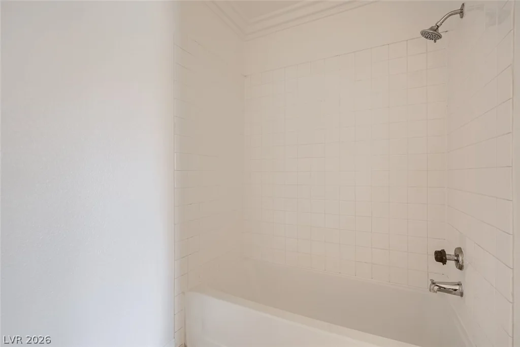1150 Buffalo, Las Vegas, NV 89128