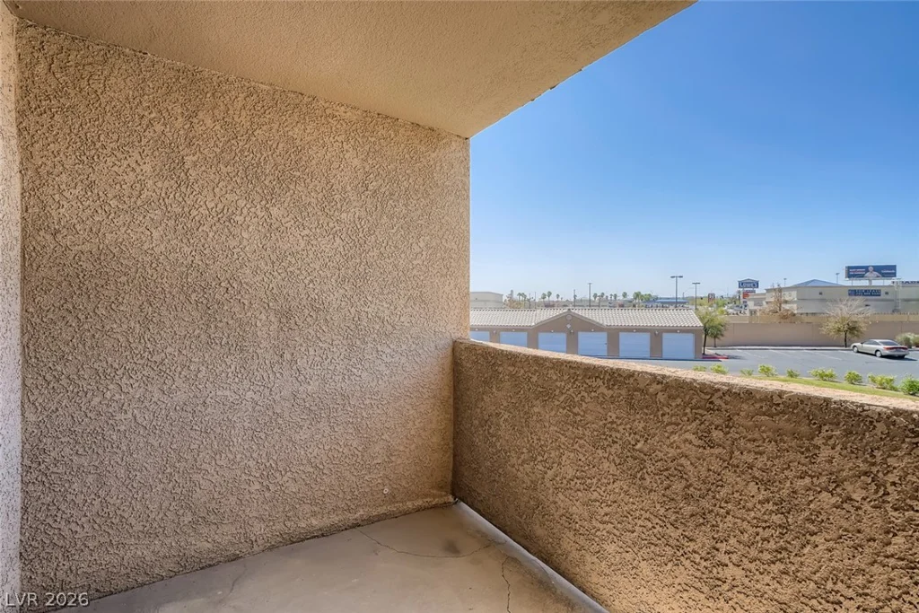 1150 Buffalo, Las Vegas, NV 89128