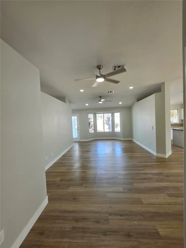 320 New Hope, Henderson, NV 89014