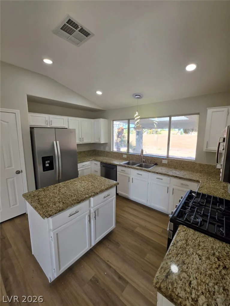 320 New Hope, Henderson, NV 89014