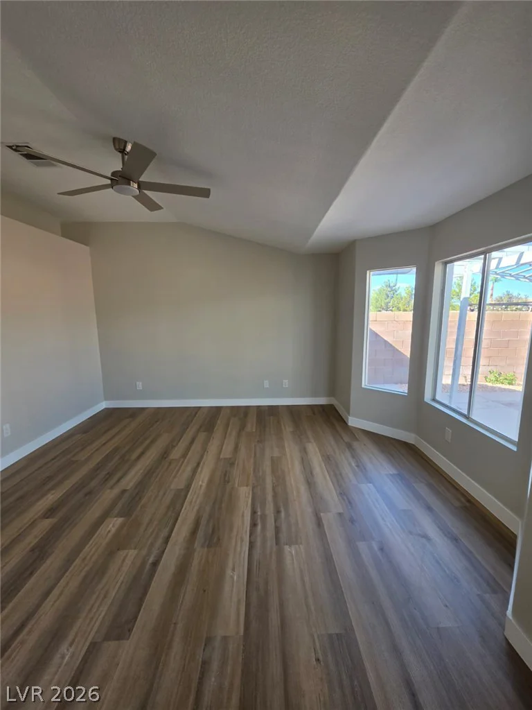 320 New Hope, Henderson, NV 89014