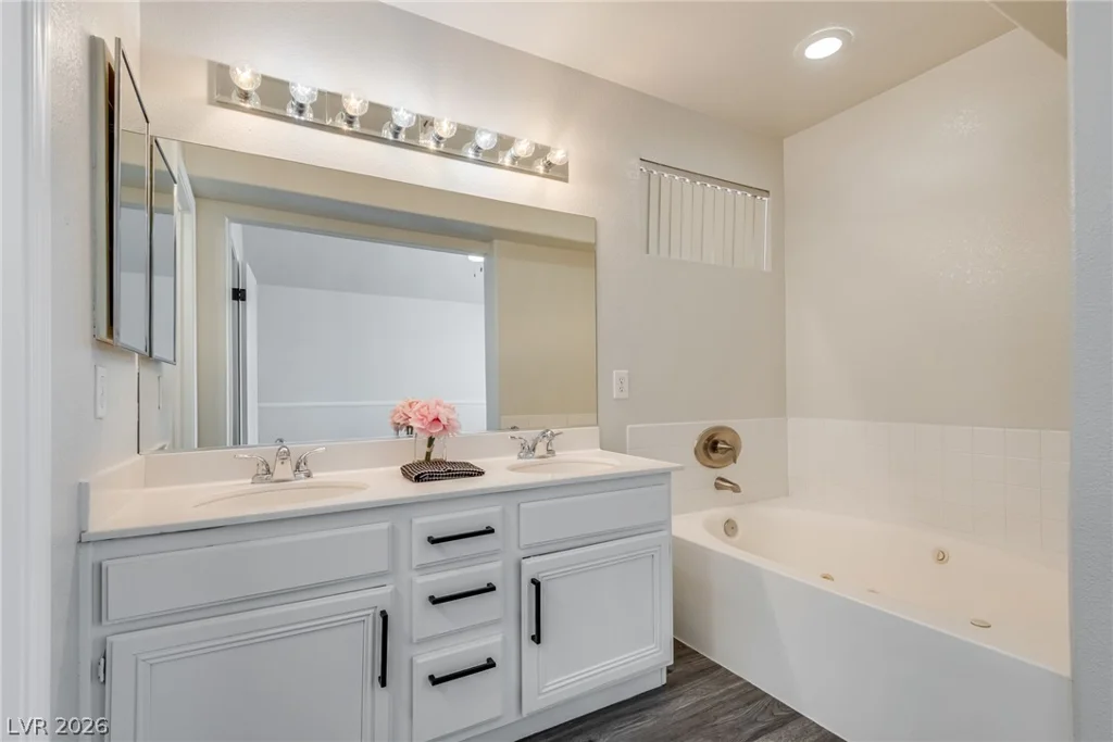 3822 Pink Frost, North Las Vegas, NV 89032